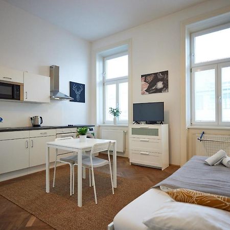 Nice Studio Close To Metro III 维也纳 外观 照片